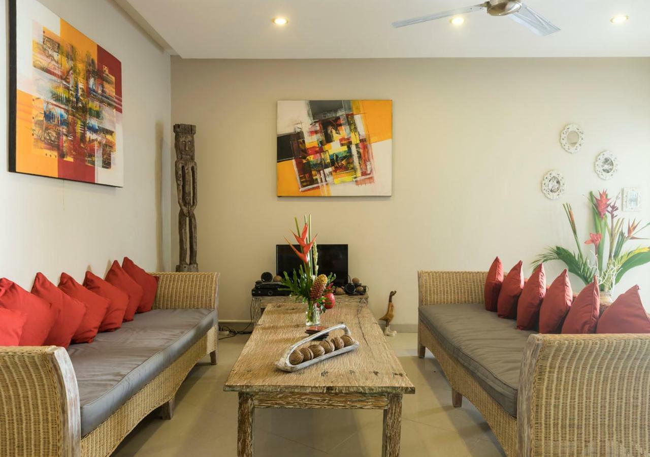 Villa Armani Seminyak  Luaran gambar
